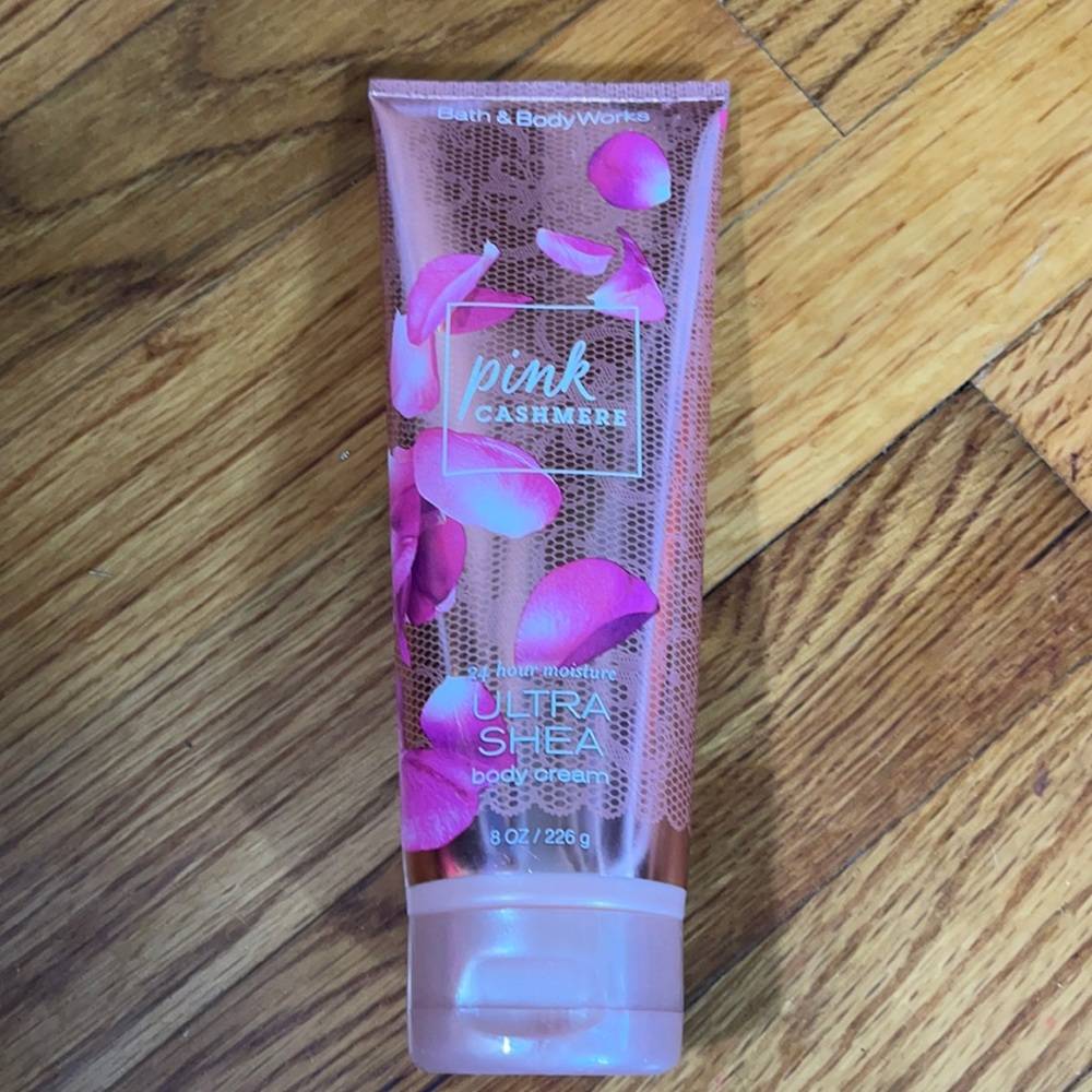 New Bath and Bodyworks body cream